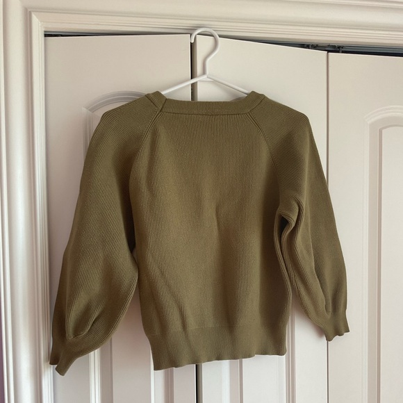Cute Puffy Sleeve Green Sweater - Picture 2 of 2